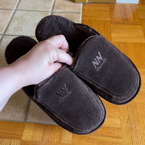 Nuknuuk Men’s Slippers Sheepskin & Suede - Picture 6 of 9